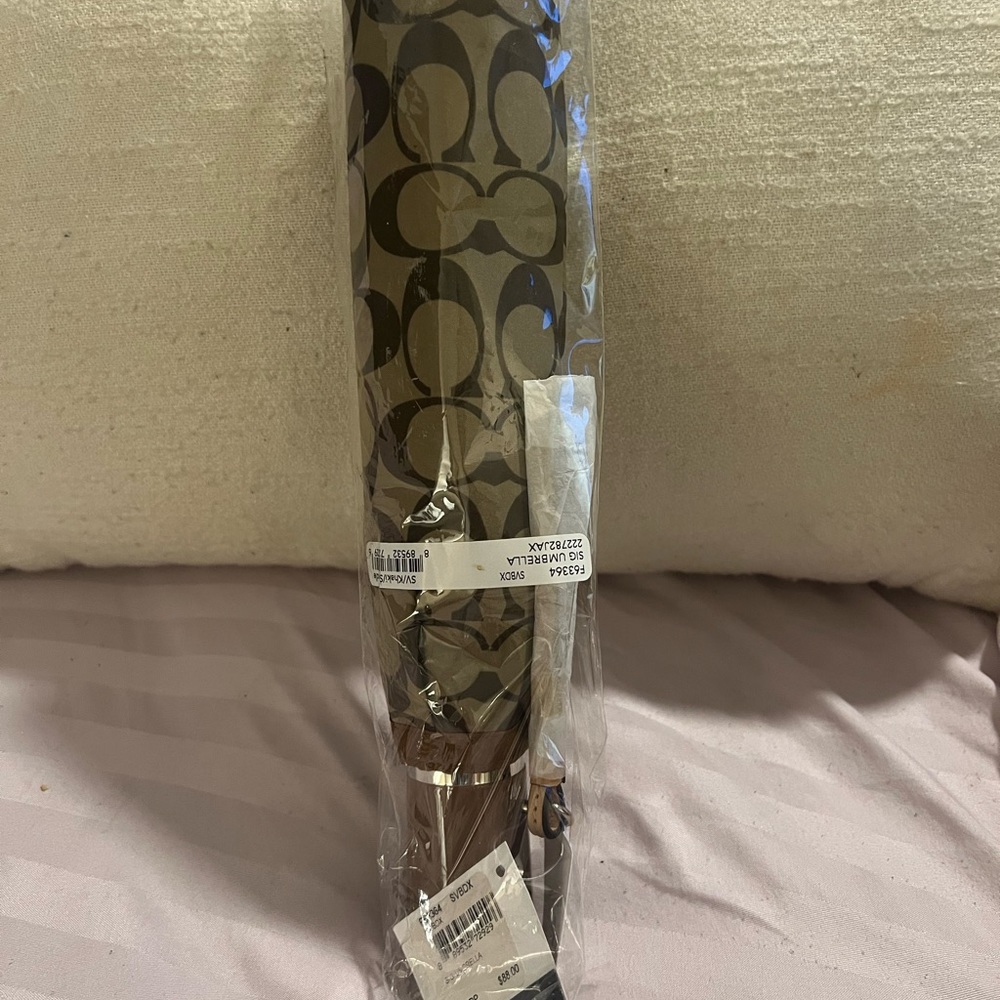 Brand new two tone umbrella